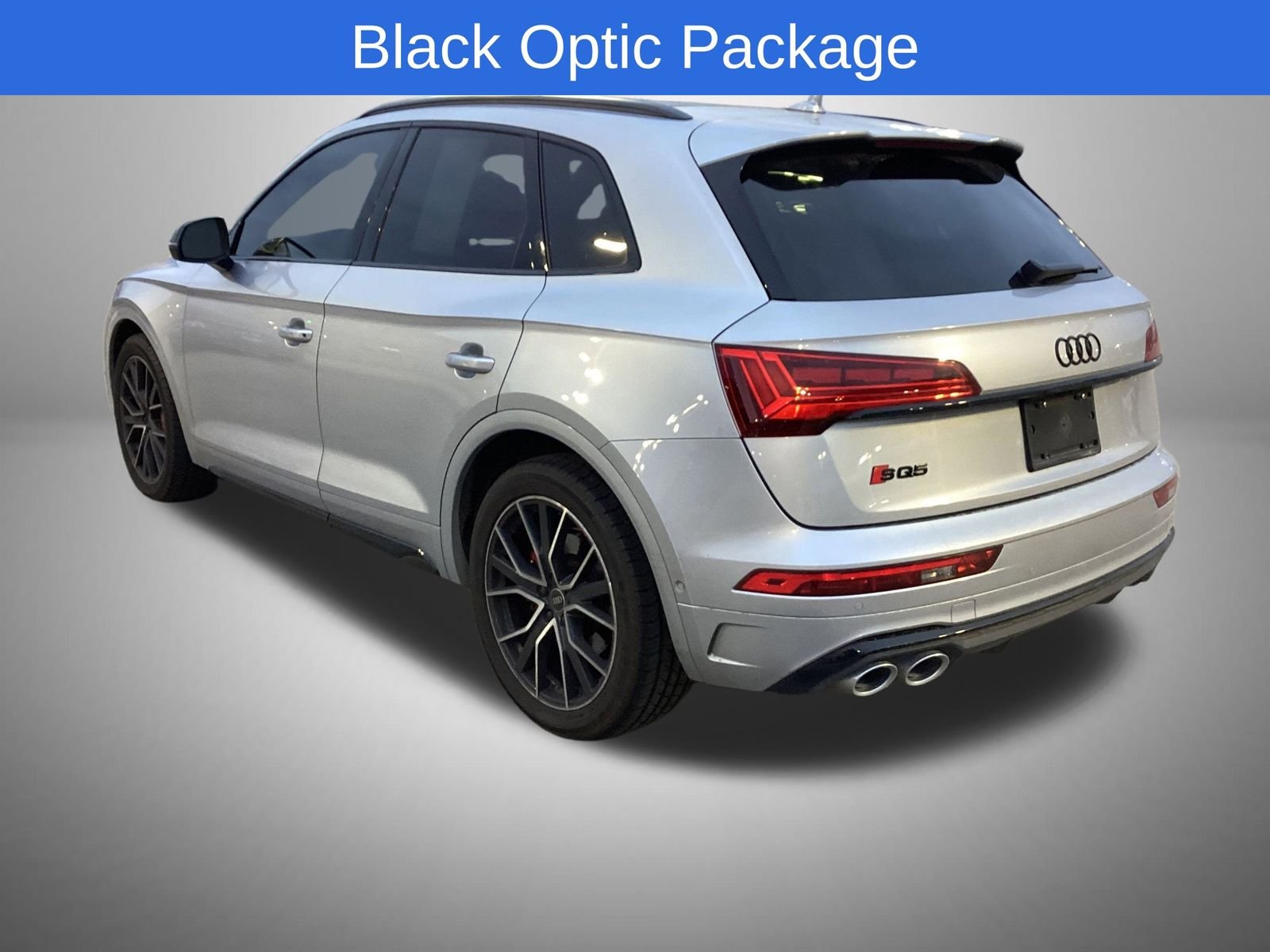 2023 Audi SQ5 Prestige photo 3