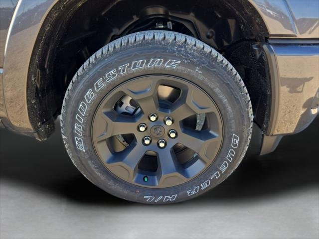 New 2026 Granite Crystal Metallic Clear-Coat Exterior Paint RAM LONE STAR image 44