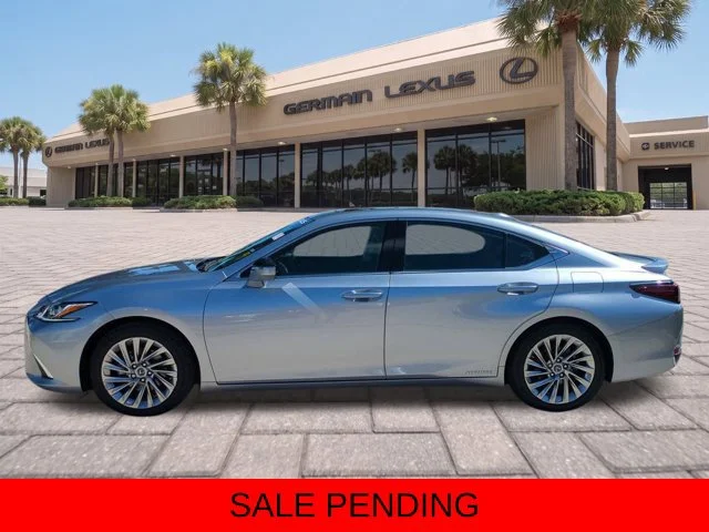 Certified Used 2022 Silver Lexus 300h Luxury image 7