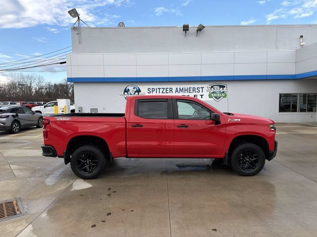 Used 2021 RED HOT Chevrolet LT Trail Boss image 10