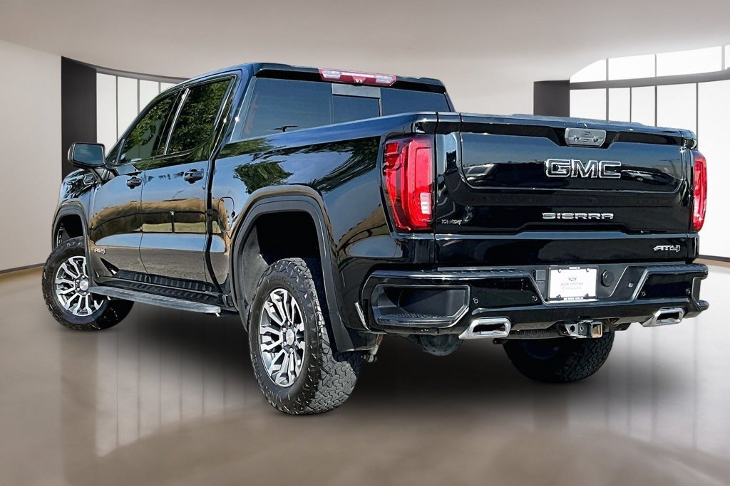 Used 2022 ONYX BLACK GMC AT4 image 12