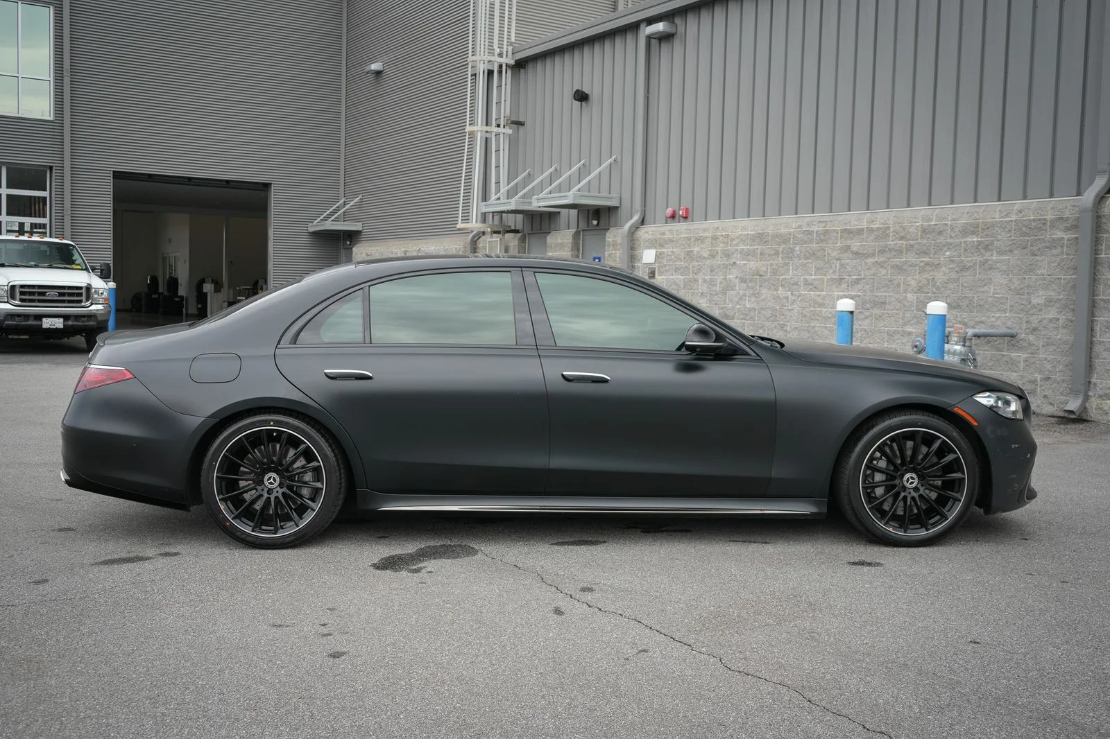 Used 2023 Black Mercedes-Benz S 580e image 20