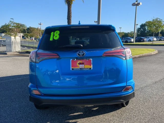 Used 2018 Blue Toyota LE image 5