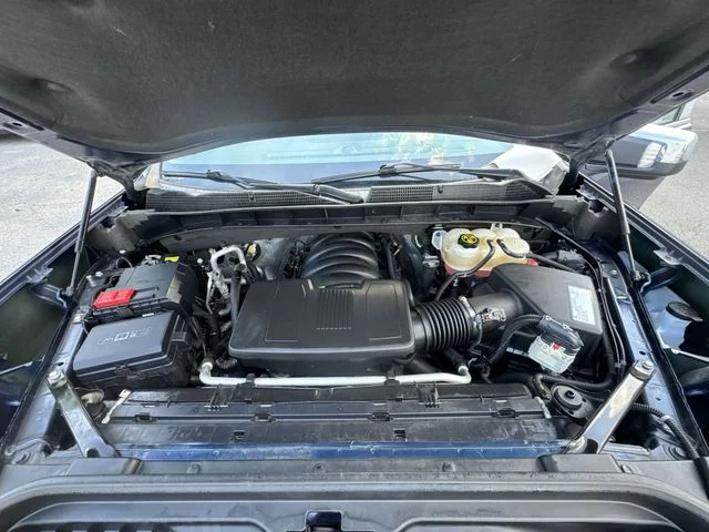 Used 2019 Blue GMC SLT image 31