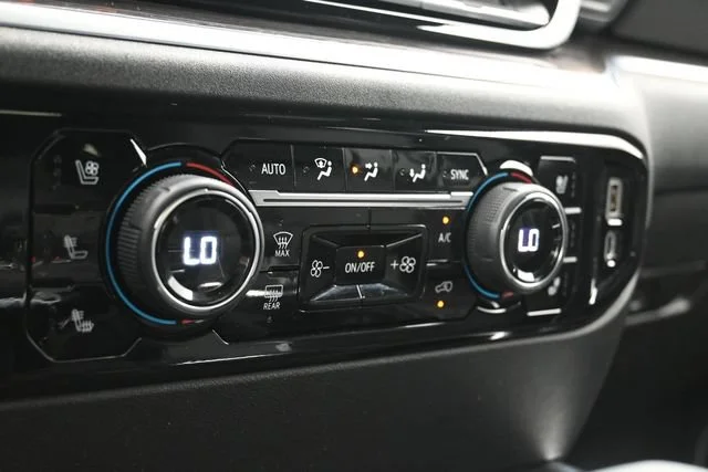 Used 2023 Summit White Chevrolet LTZ image 18