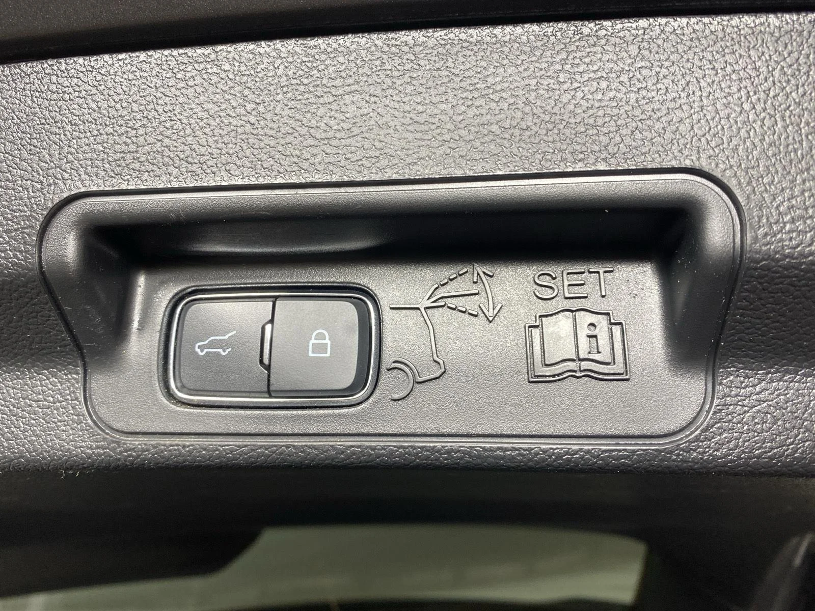 Used 2023 Carbonized Gray Ford XLT image 28