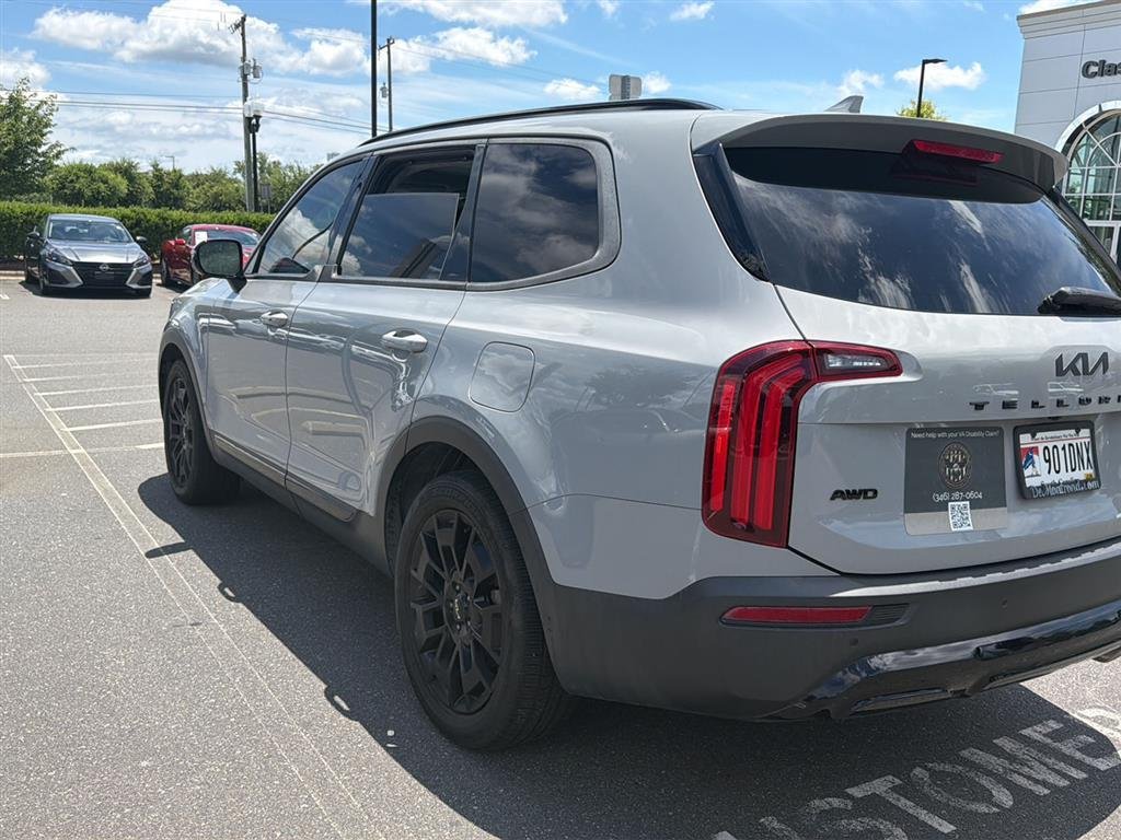 Used 2022 Wolf Gray KIA SX image 7