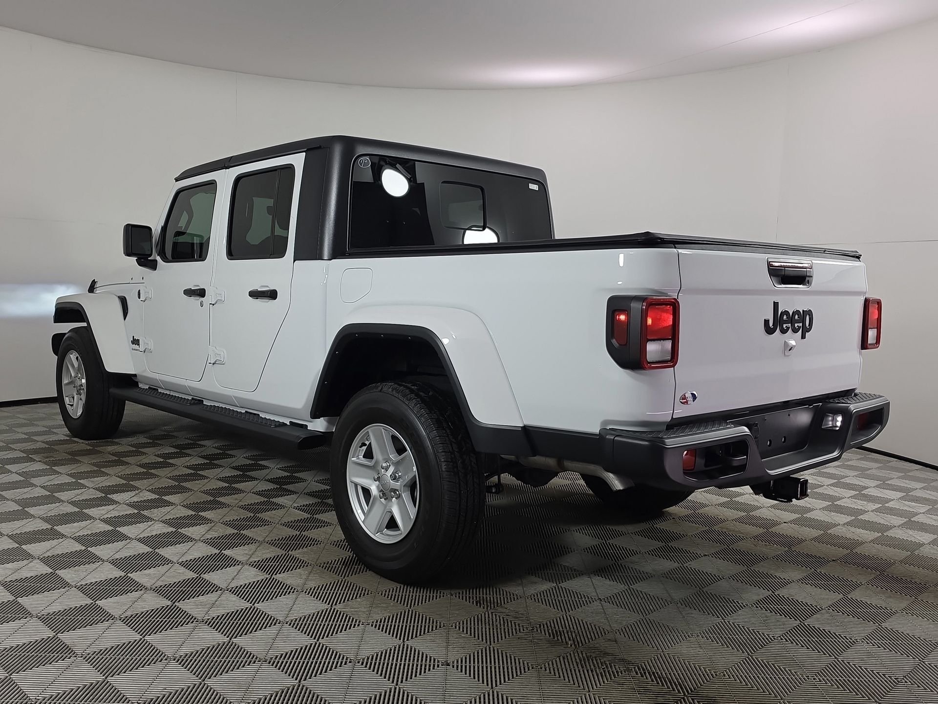2023 Jeep Gladiator Sport S - Photo 8