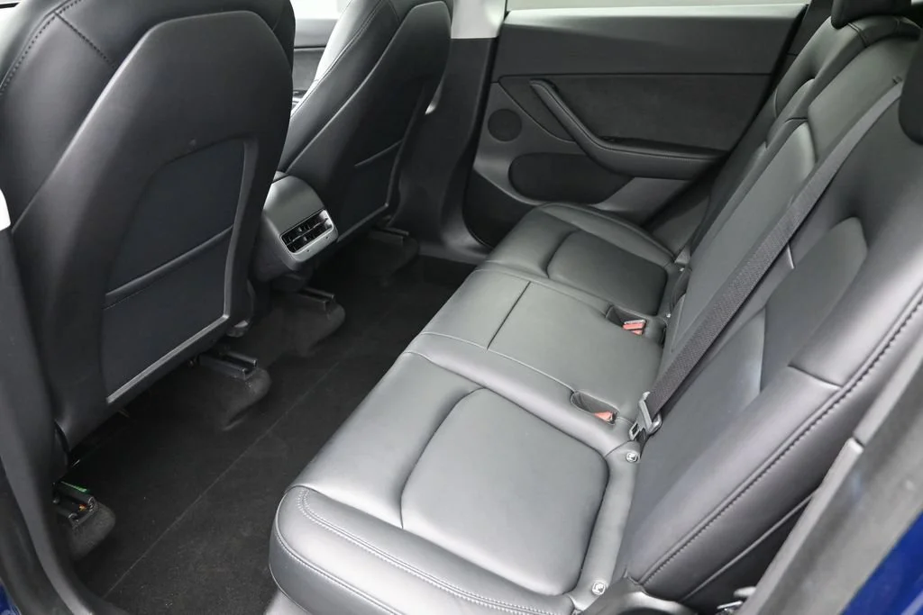 Used 2021 Blue Tesla Long Range image 18
