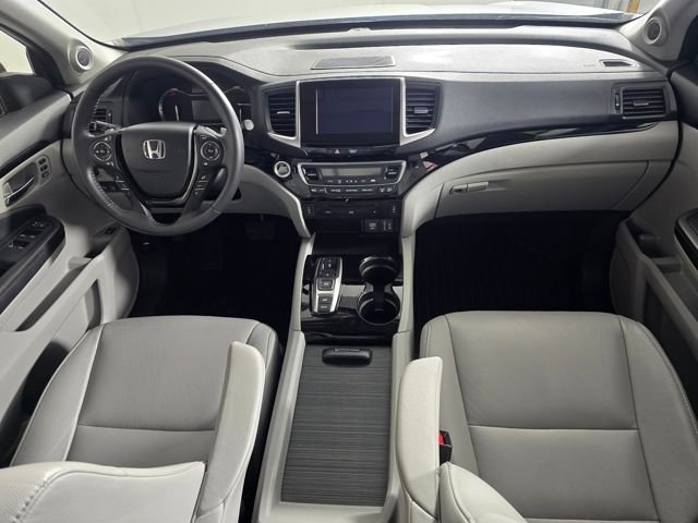Certified Used 2017 White Diamond Pearl Honda Touring image 8