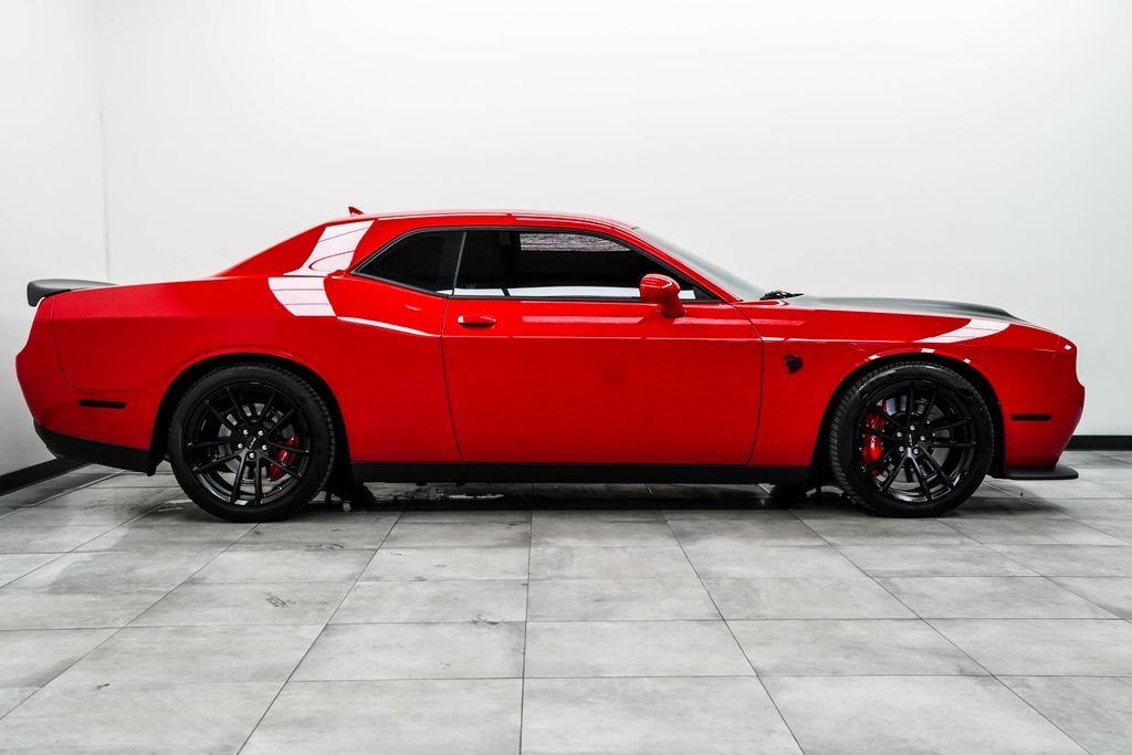 Used 2023 Red Dodge SRT Hellcat Jailbreak image 10