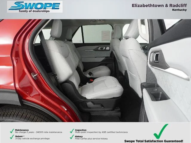 New 2026 Rapid Red Metallic Tinted Clearcoat Ford Platinum™ image 48