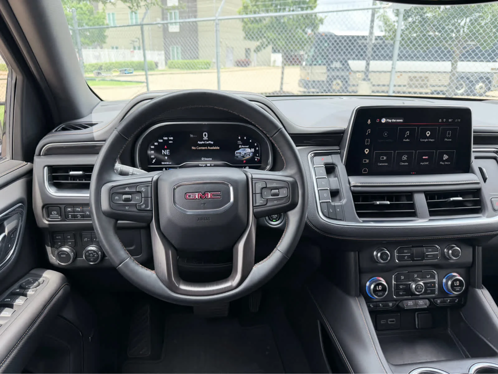 Used 2023 Sterling Metallic GMC AT4 image 30
