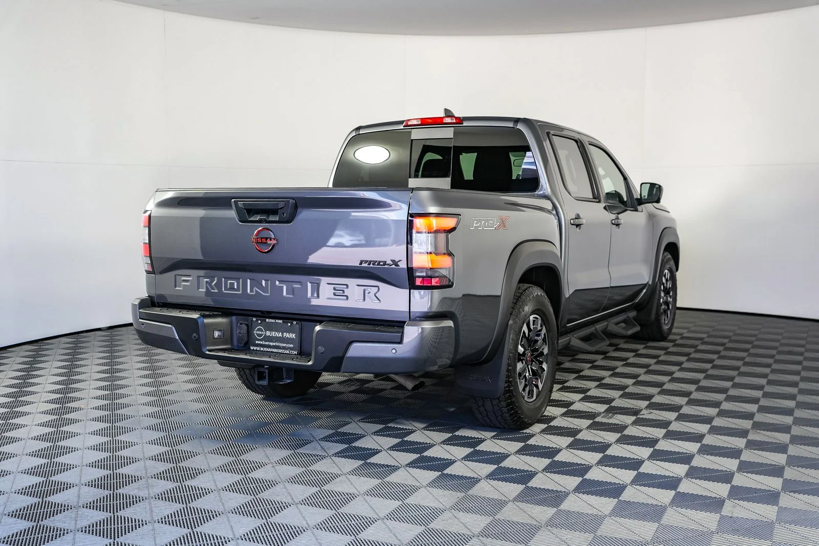Used 2024 Gray Nissan PRO-X image 8