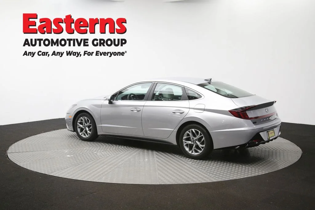 Used 2023 Silver Hyundai SEL image 62