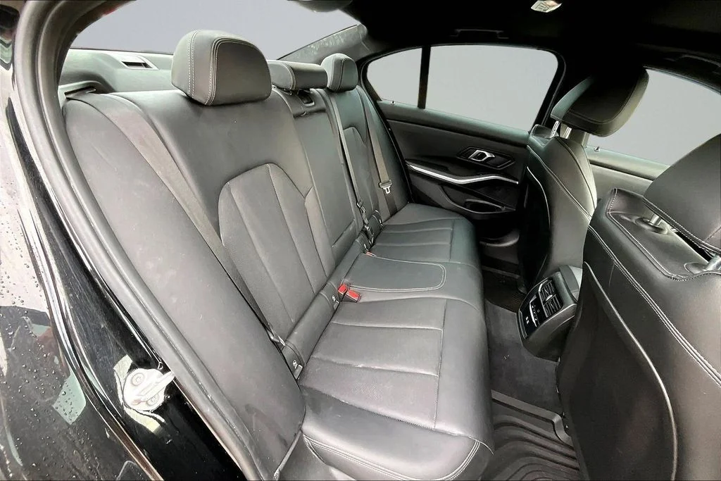 Used 2024 Black BMW 330i image 26