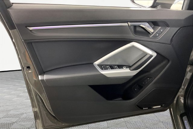 Used 2022 Gray Audi Premium Plus image 18