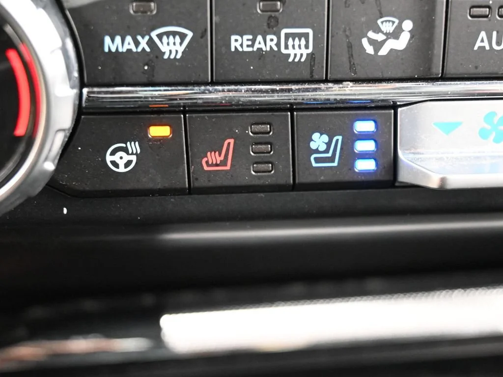 Used 2025 Green Ford Raptor image 25