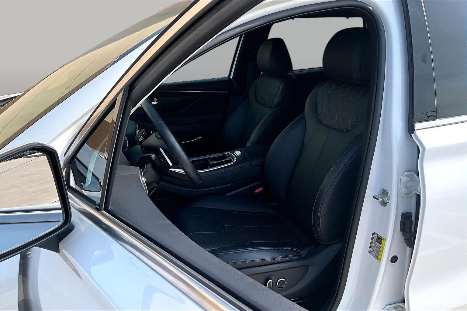 Certified Used 2022 Quartz White Hyundai Calligraphy image 8