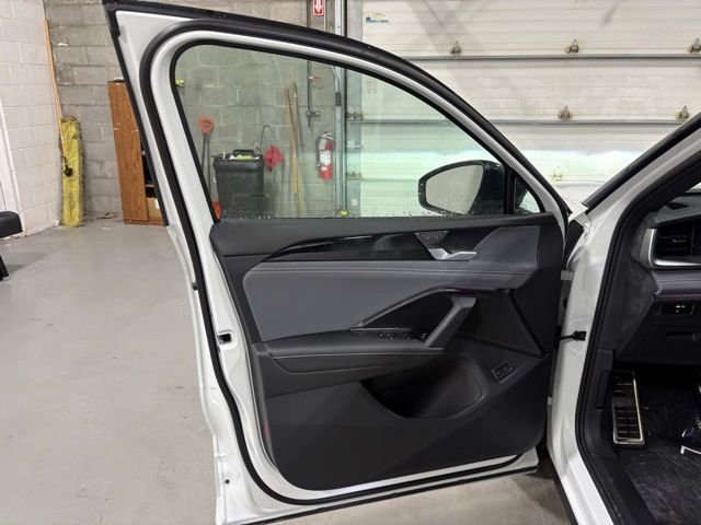 New 2026 White/off-white Volkswagen 2.0T SE R-Line Black image 10