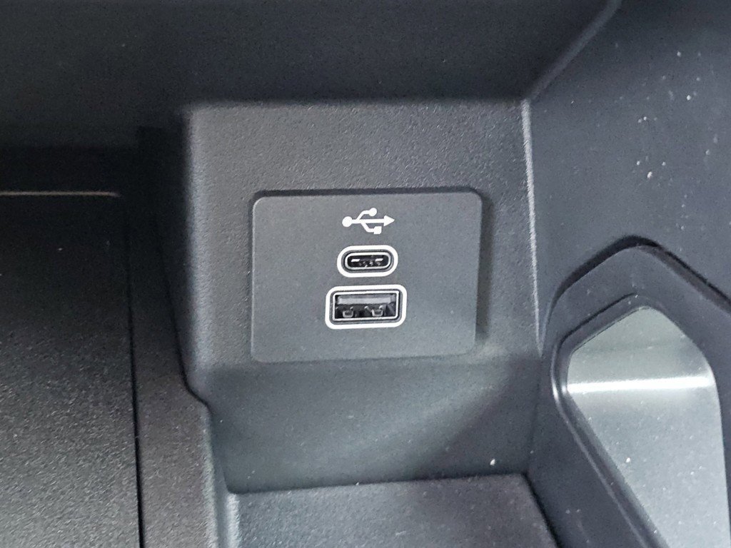 New 2026 Carbonized Gray Metallic Ford XL image 14