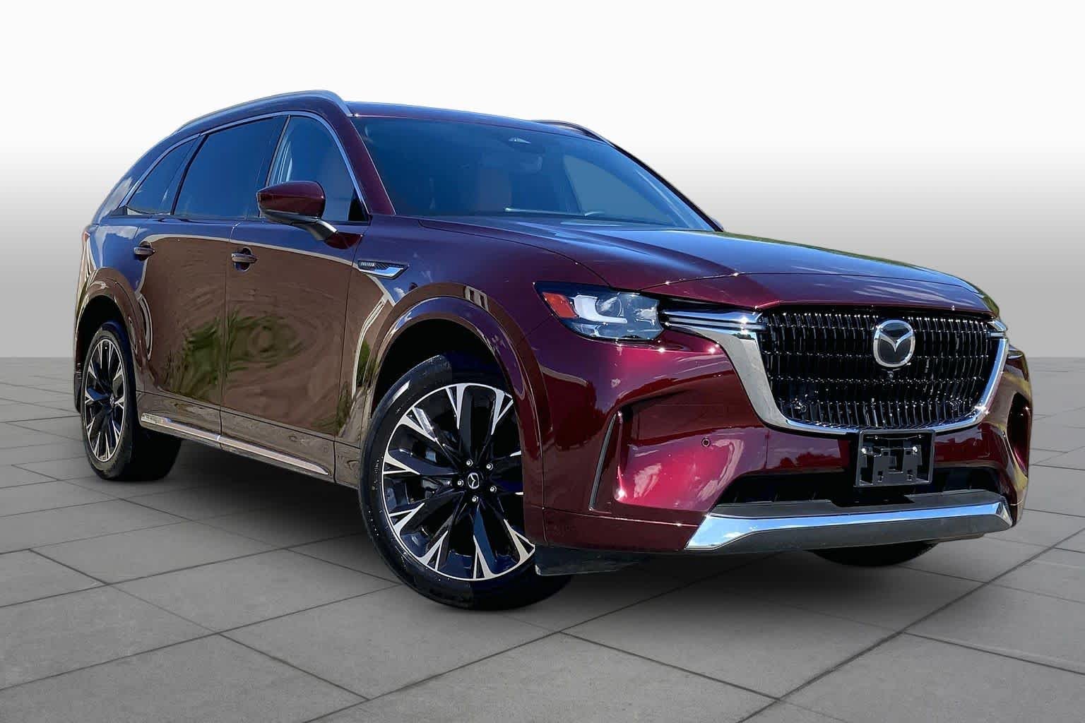 Certified Used 2025 Artisan Red Premium Mazda S Premium Plus Package image 3