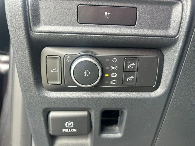 Used 2022 Gray Ford XL image 15
