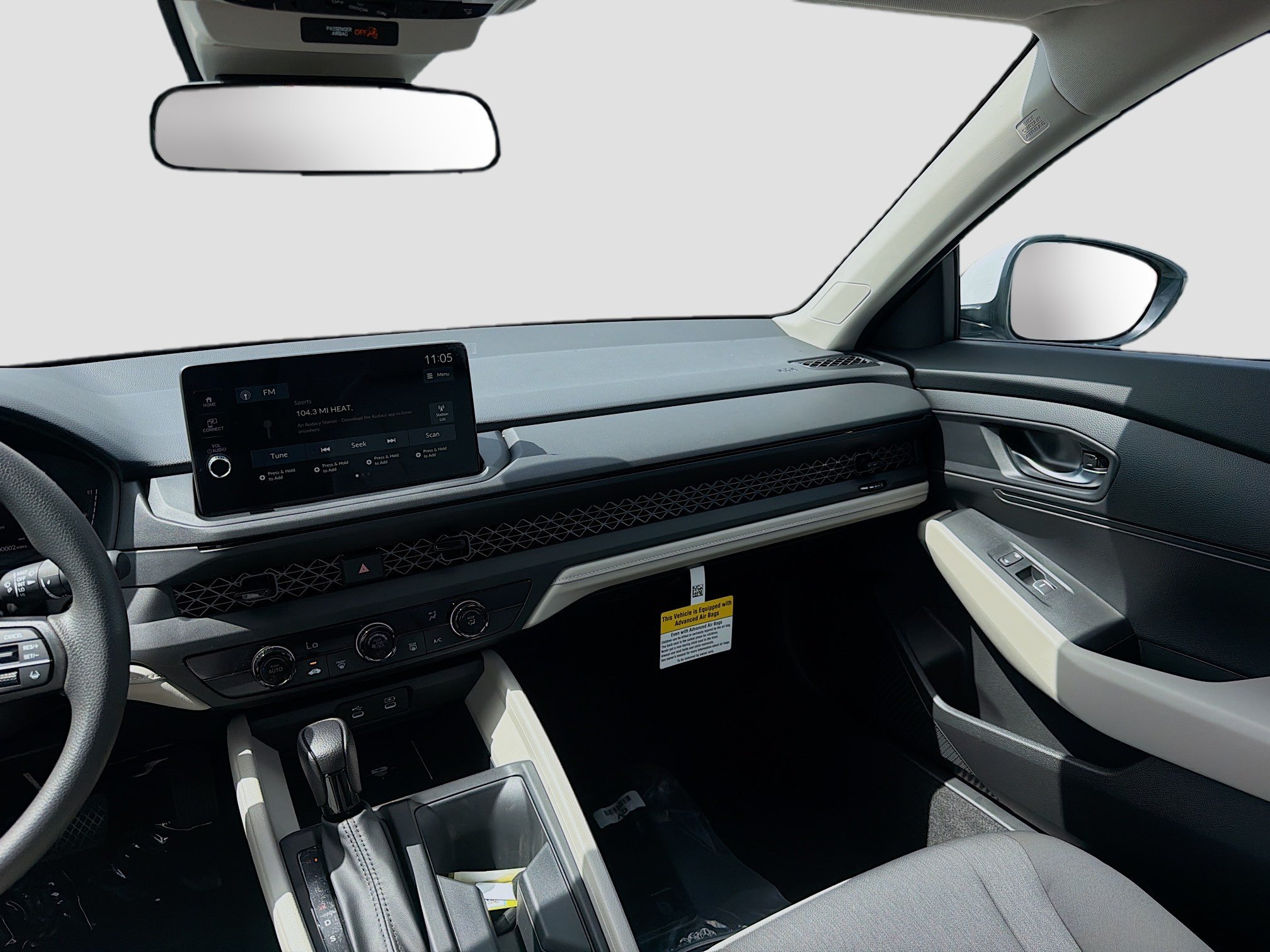 New 2026 Platinum White Pearl Honda LX image 18