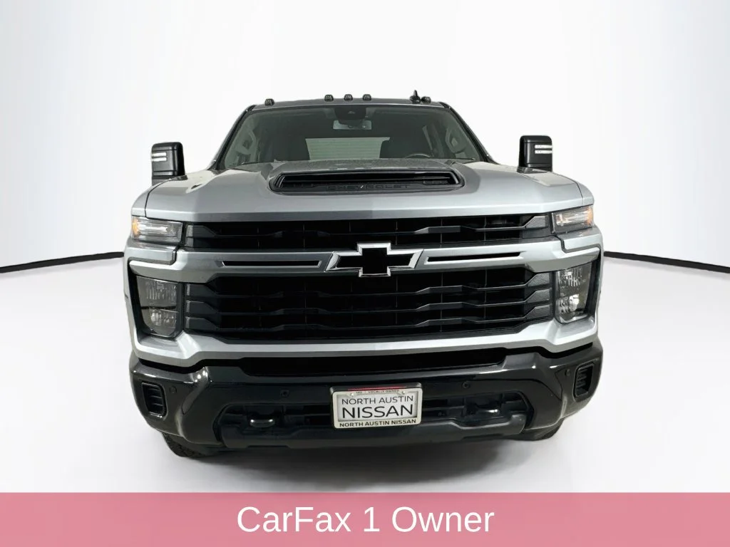 Used 2025 Gray Chevrolet Custom image 2