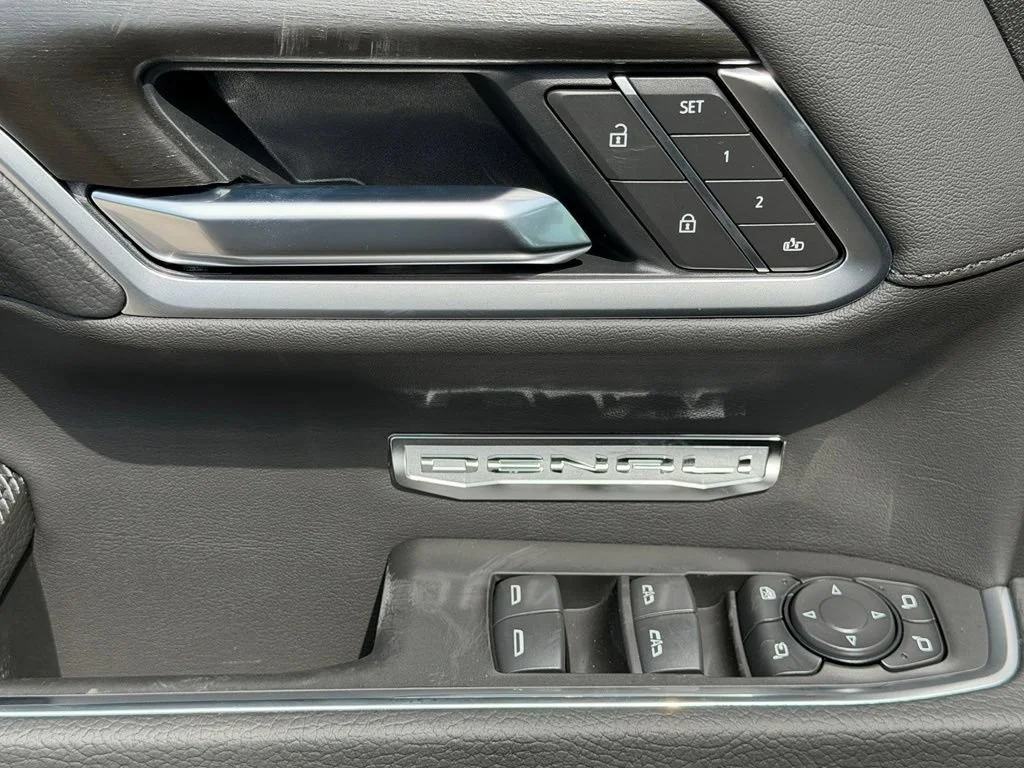 2026 GMC Sierra 1500 Denali - Photo 18