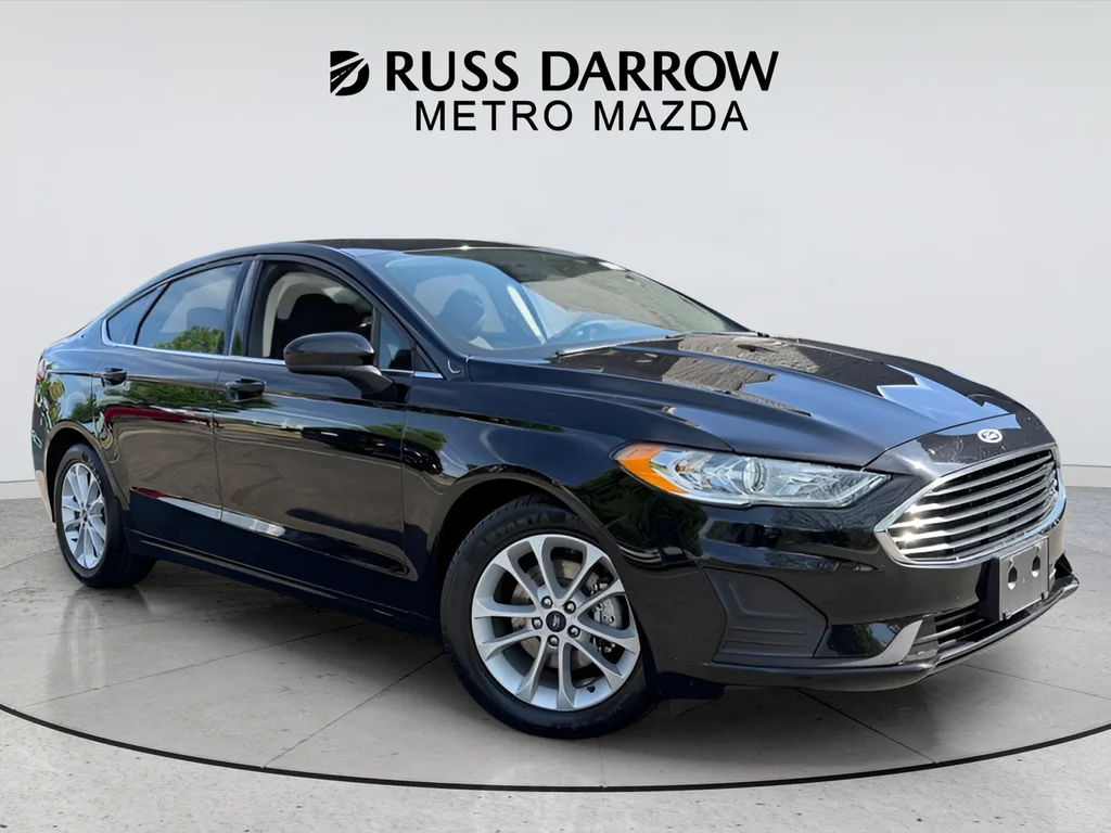 Used 2020 Black Ford SE image 7