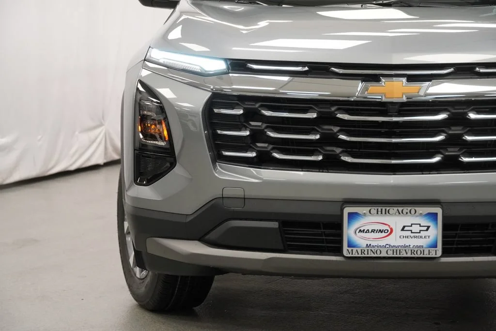 2027 Chevrolet Equinox LT - Photo 32