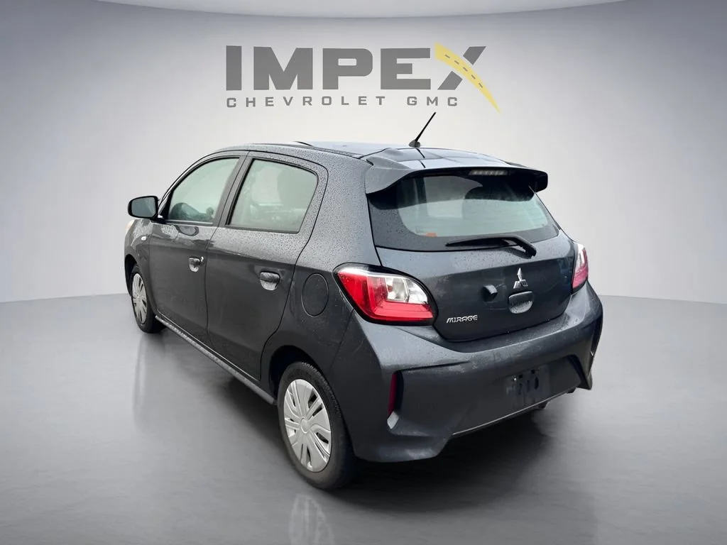 Used 2024 Silver Mitsubishi ES image 3