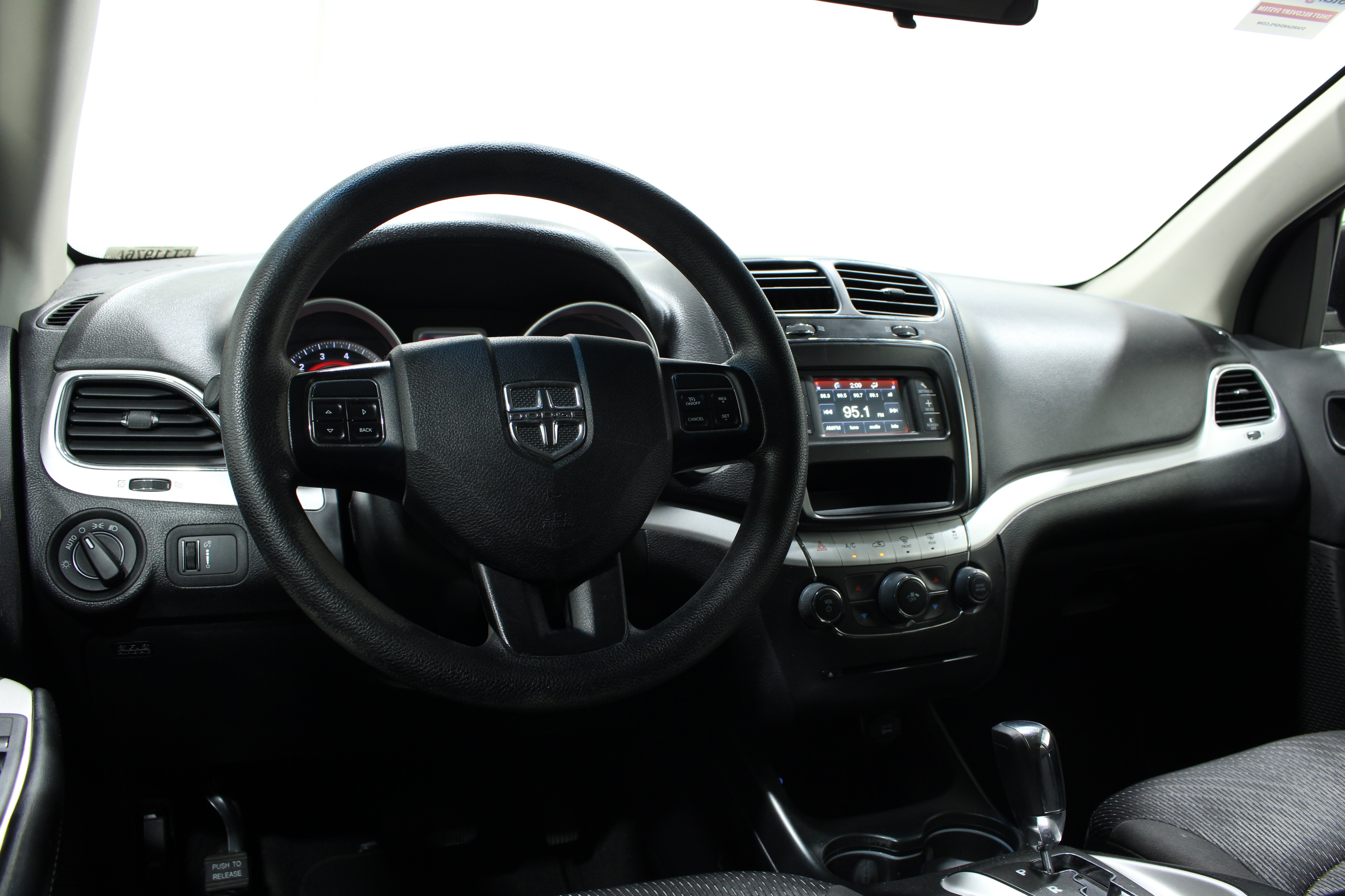 Used 2018 Dodge Journey SE with VIN 3C4PDCAB0JT218836 for sale in Wichita, KS