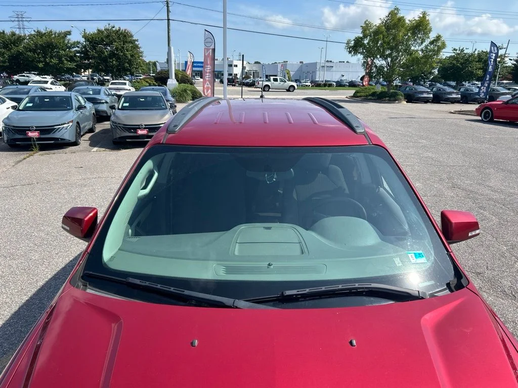 Used 2014 Red Chevrolet LT image 10