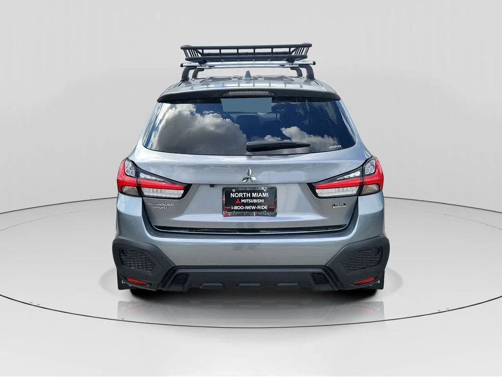 Used 2024 Gray Mitsubishi 2.0 Trail Edition image 7
