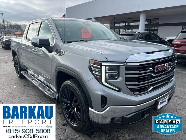 2023 GMC Sierra 4WD Crew Cab Short Box SLT's photo