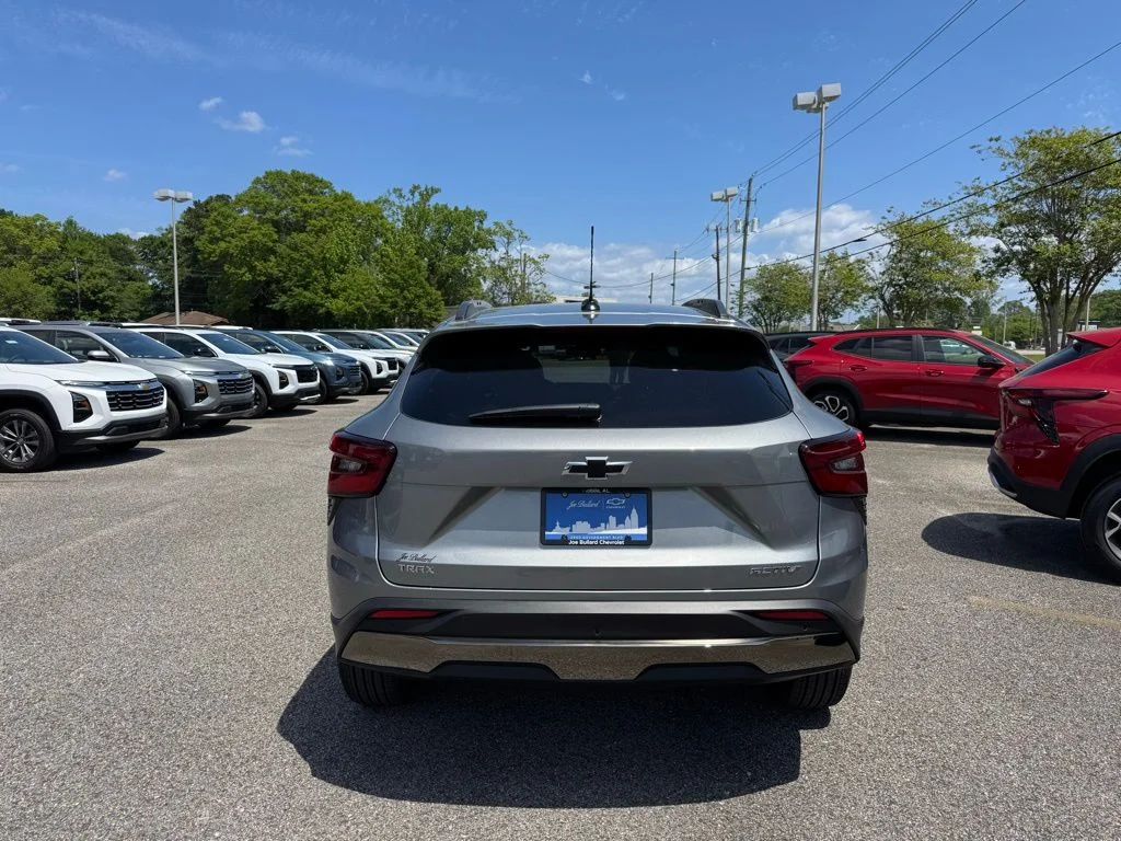 New 2026 Sterling Gray Metallic Chevrolet ACTIV image 6
