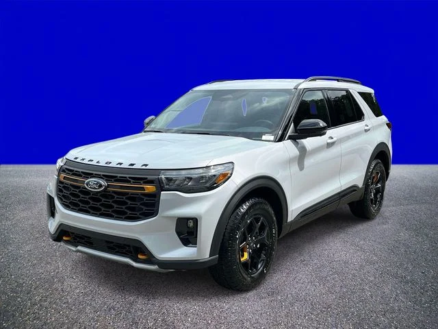New 2026 Space White Metallic Ford Tremor® image 7