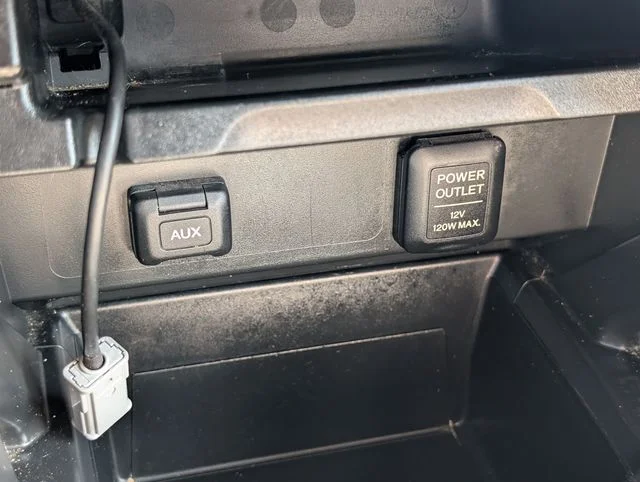 Used 2011  Honda EX image 22