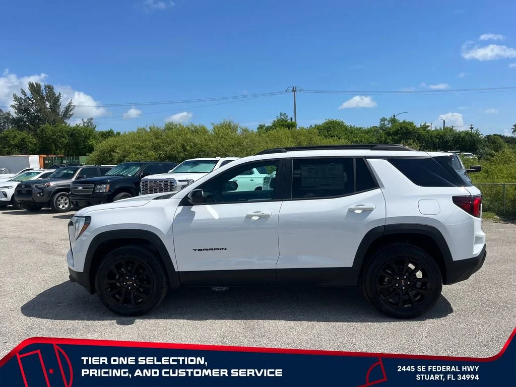 New 2026 Summit White GMC Elevation image 4