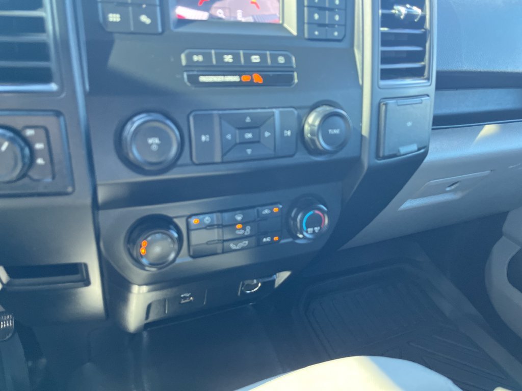 Used 2020 Red Ford XL image 20