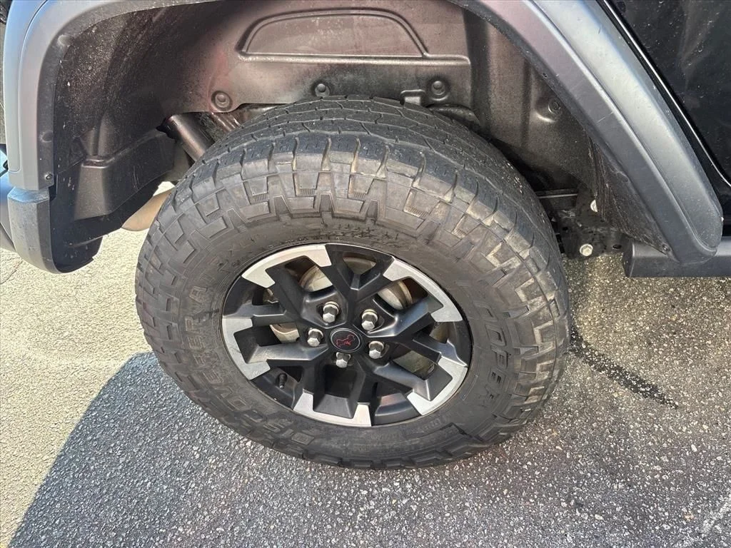 Used 2025 Black Jeep Rubicon image 10