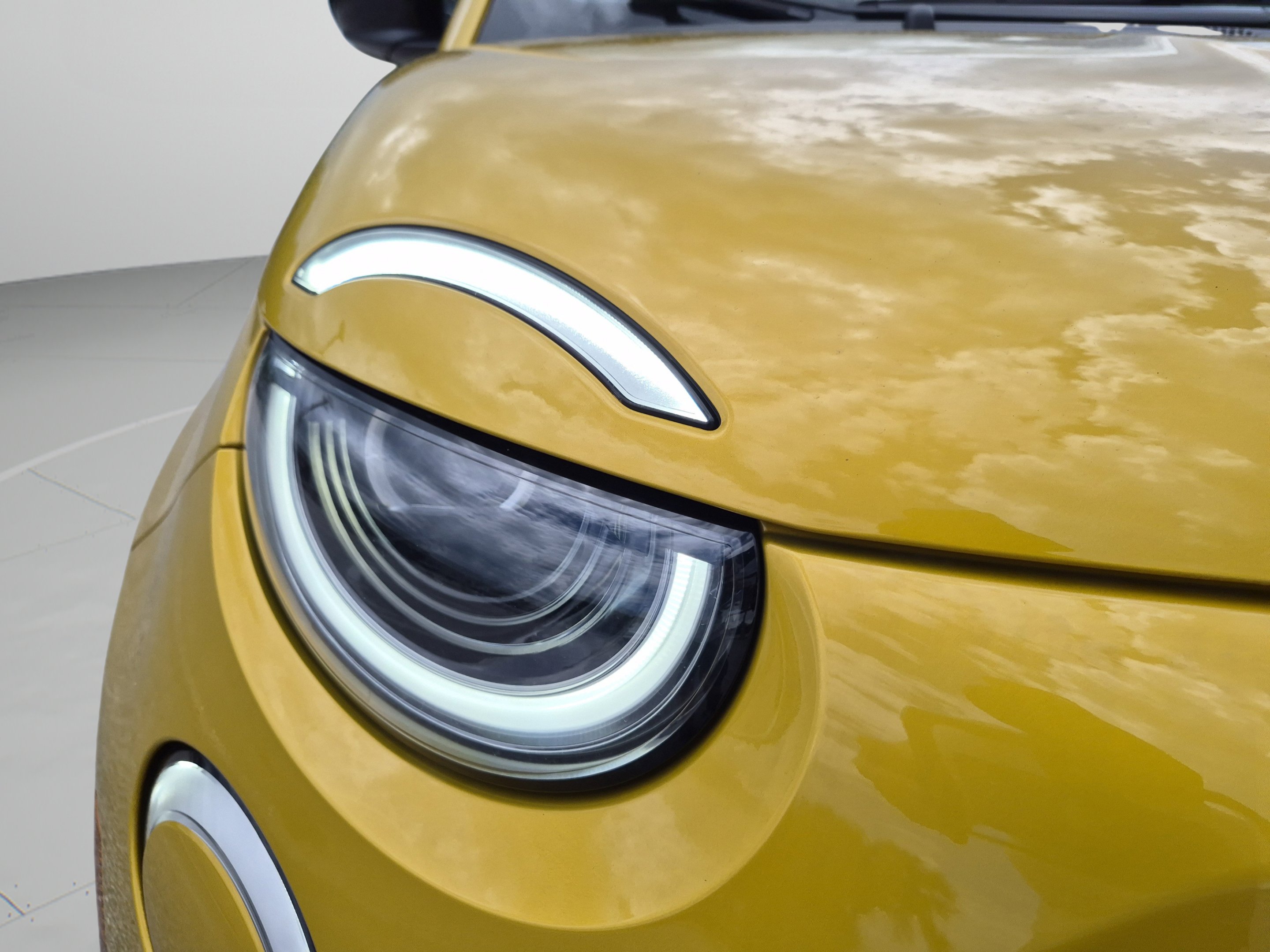 New 2026 Miami Sunset Exterior Paint FIAT  image 48