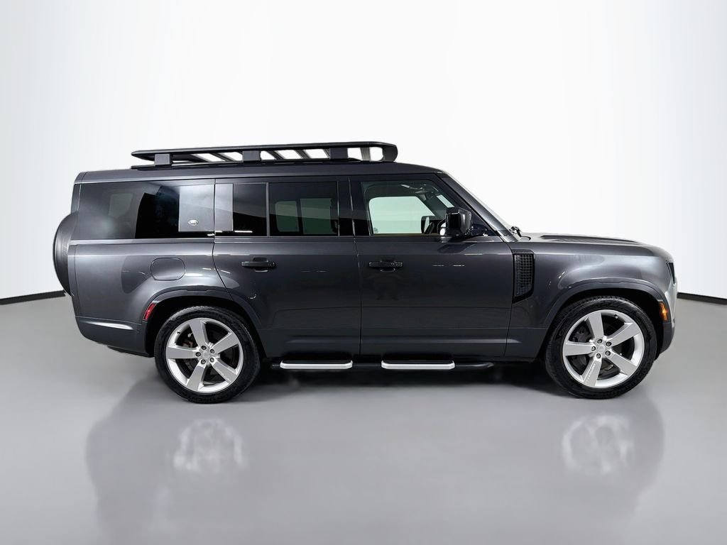 Used 2023 Gray Land Rover First Edition image 4