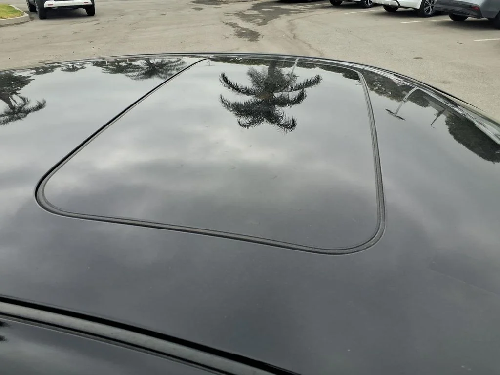 Certified Used 2022 Black Nissan 2.5 SL image 7