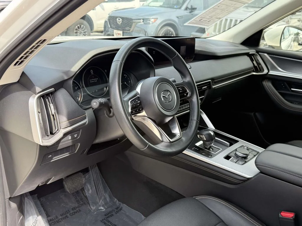 Used 2024 White Mazda 3.3 Turbo Preferred Plus image 2