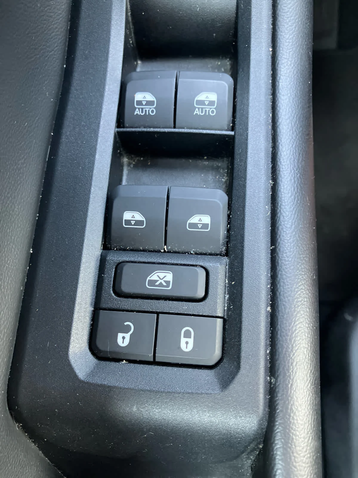Used 2023 Bright White Clearcoat Jeep Limited image 14