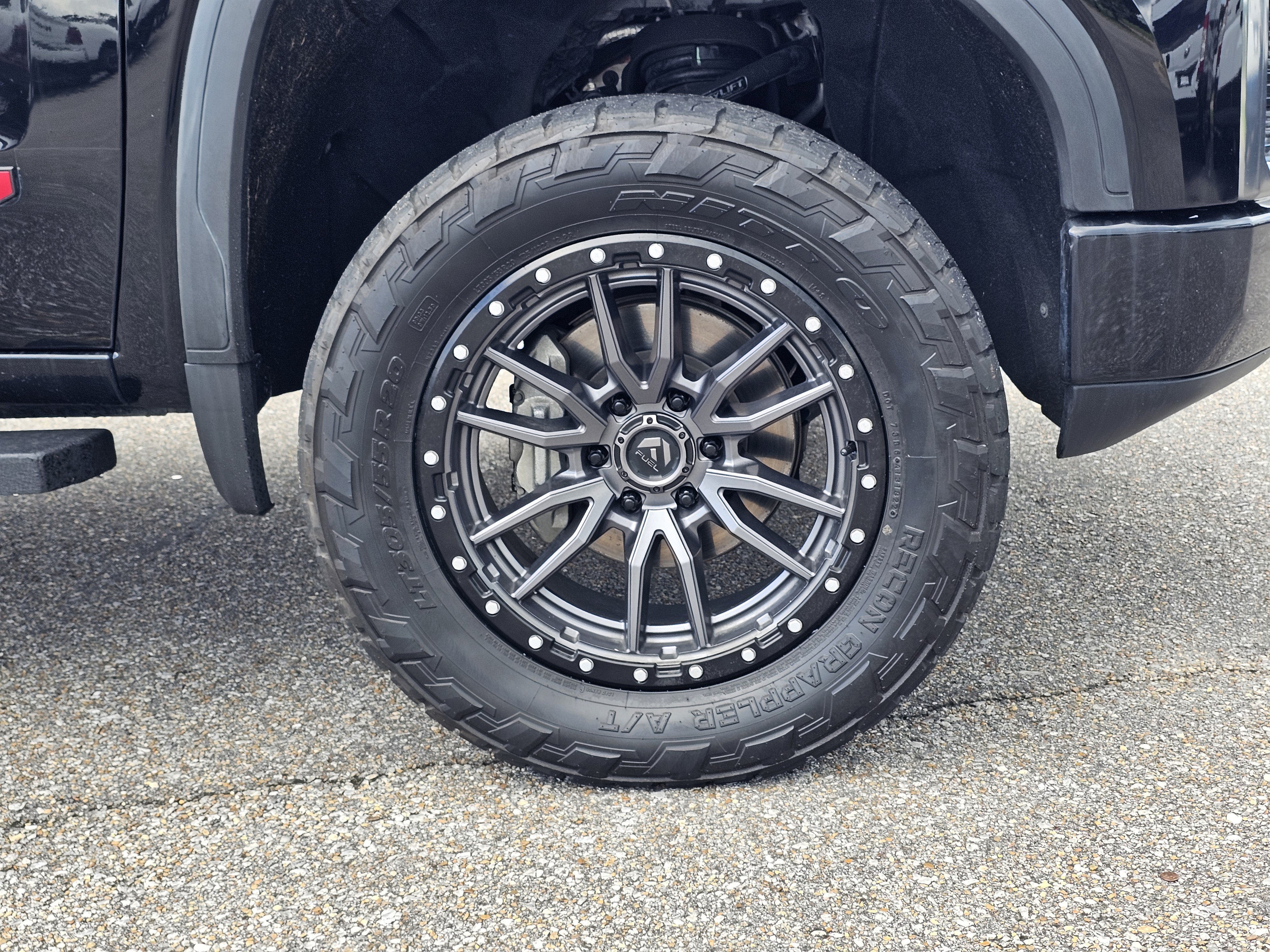 2021 GMC Sierra 1500 AT4 - Photo 6