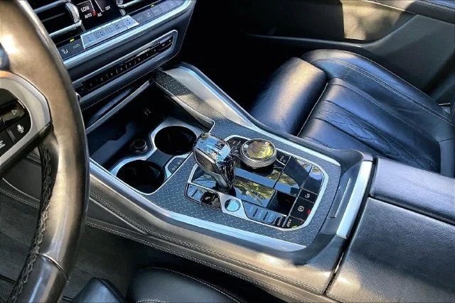 Used 2020 Gray Metallic BMW M50i image 17